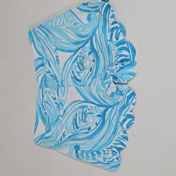 Lilly Pulitzer Buttercup Scallop Shorts in Resort White Sea Ruffles - Picture 7 of 13